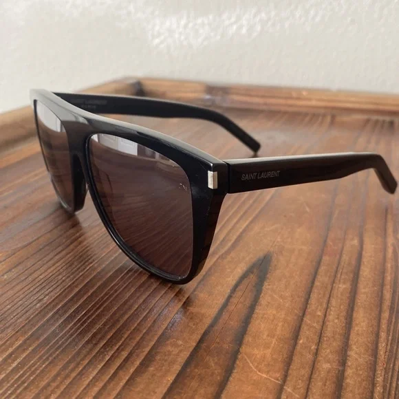 Saint Laurent SL1 001 59_13-140.